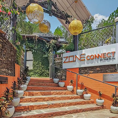 Zone Connect By The Park, Lansdowne Hotel Ngoại thất bức ảnh